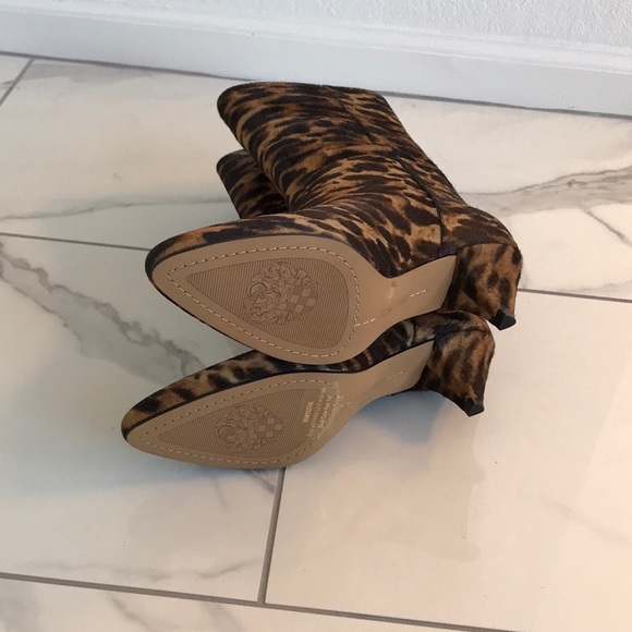 NEW ⭐️ Vince Camuto Calf Hair Boot - Picture 8 of 10